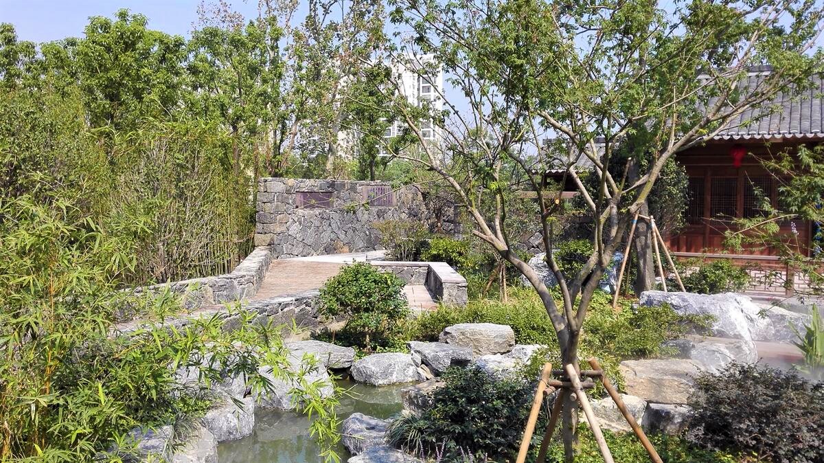 1616999469570898.jpg 17088996_392081.jpg